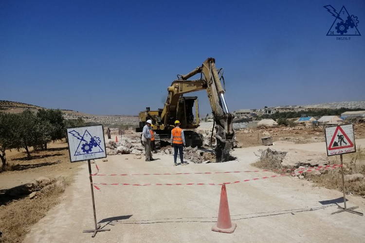 İdlib şehri için ana kanalizasyon hattının inşaa etmek ve komşu kampların ona bağlanması